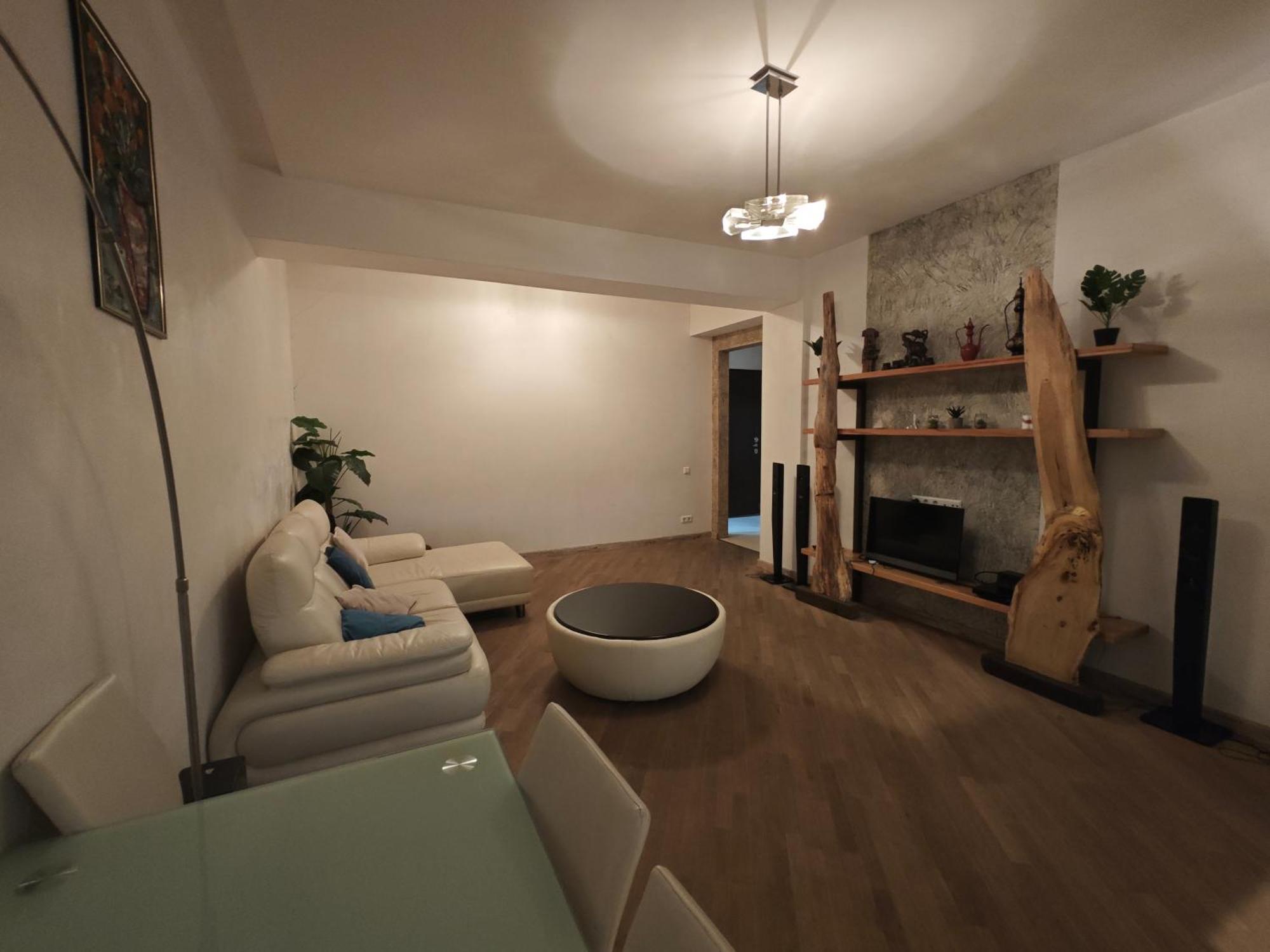 Luxury Apartment III Тбилиси Екстериор снимка