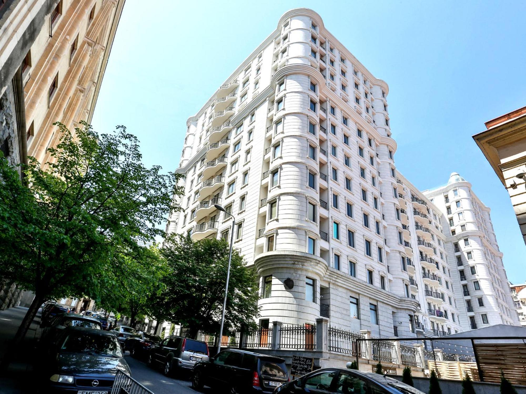 Luxury Apartment III Тбилиси Екстериор снимка