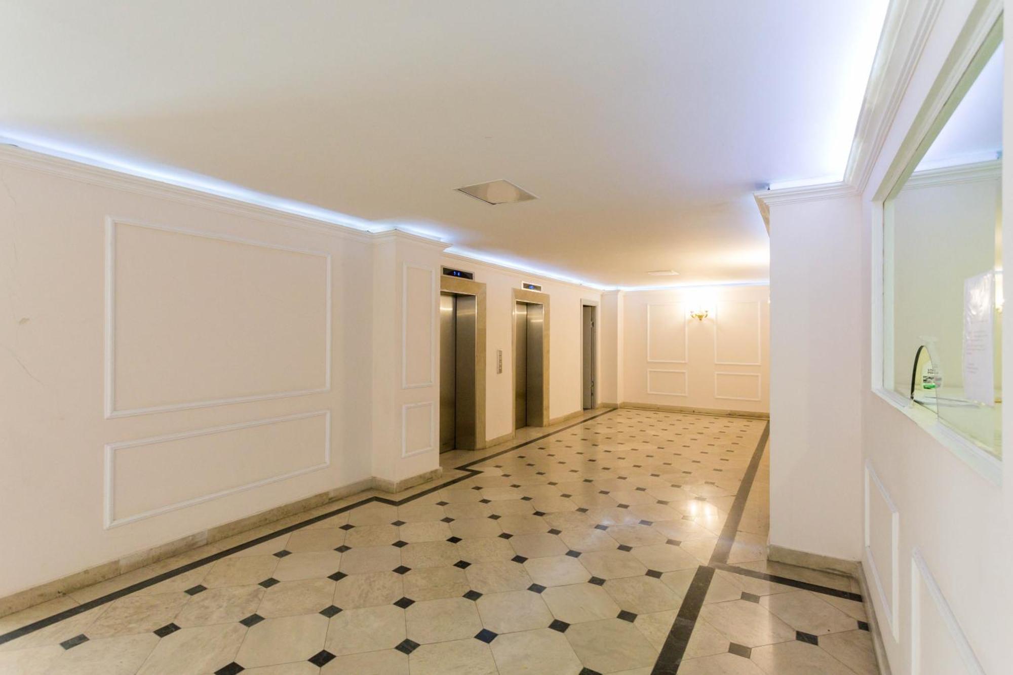 Luxury Apartment III Тбилиси Екстериор снимка